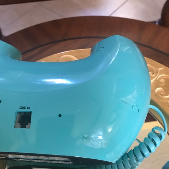 Vintage (Tiffany)blue phone (not tiffany) - Picture 7 of 8